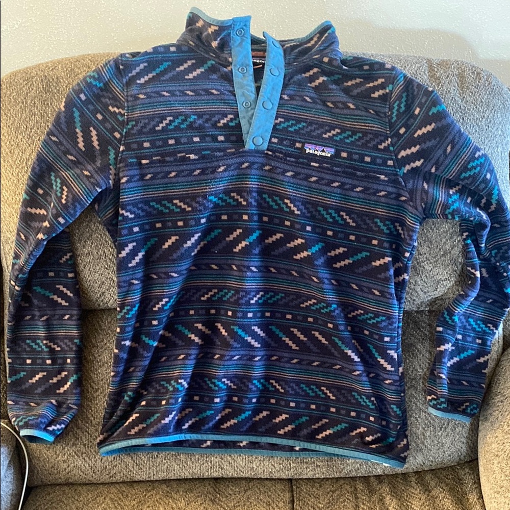 Patagonia Patterned Pullover With Blue Accents - image 1